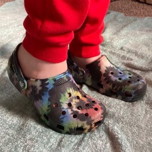 Black rainbow splattered crocs!